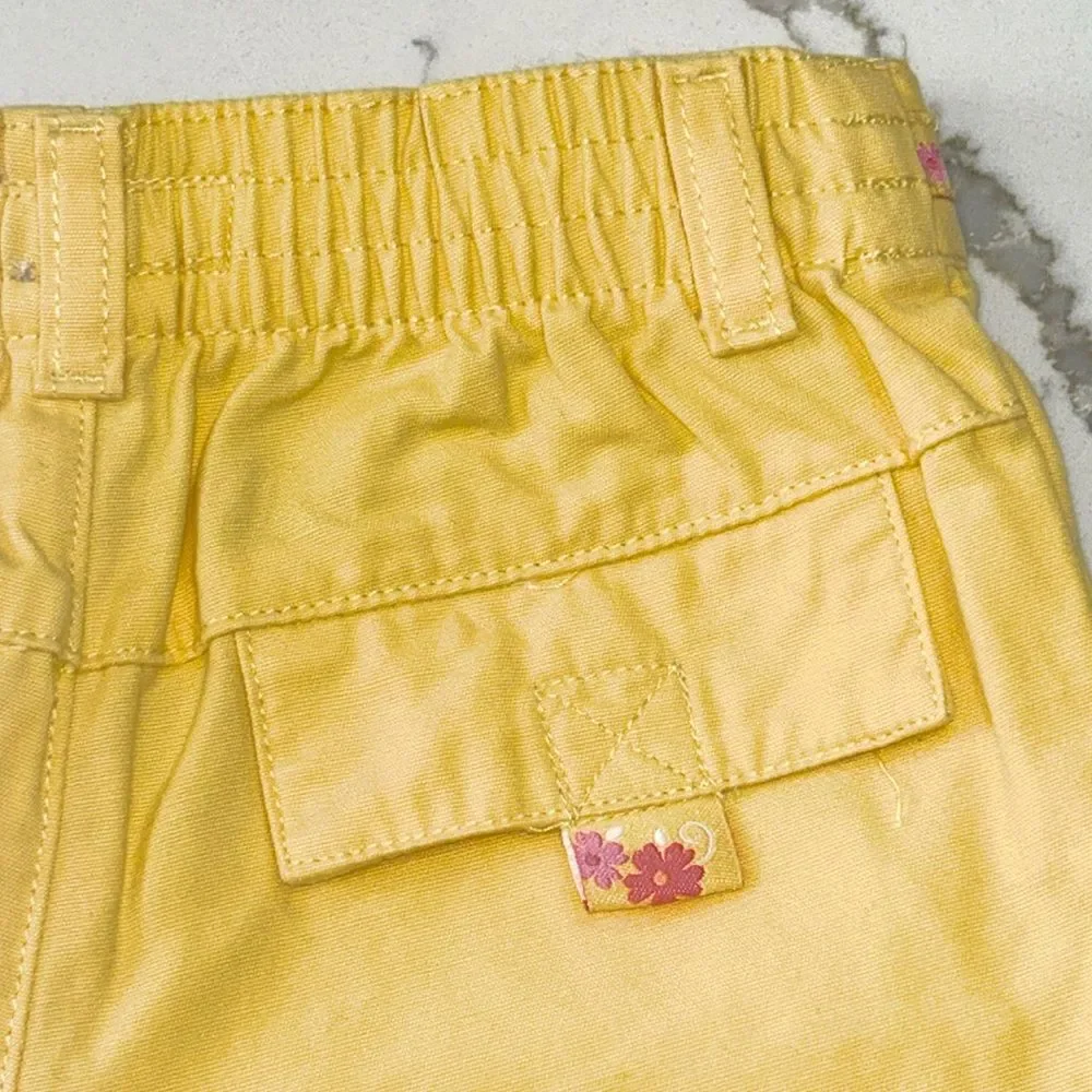 Carter’s Yellow Infant Baby Girls Casual Cuffed Summer Shorts Preppy Size 12M